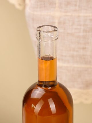 750ml Clear Glass Liquor Bottle with Bar Top Neck Finish and Glossy Dark Wood Varnish Closure - Image 5