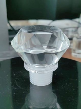 Bulk Vintage Glass Bottle Caps - Image 3
